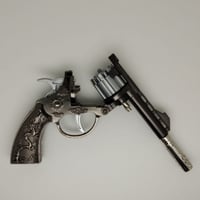 مسدس محاله ربع حديد مع كاتم اسود رمادي