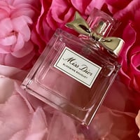 عطر مس ديور بلومينغ بوكيه للنساء او دي تواليت من د...