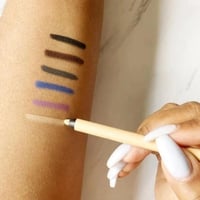 قلم كحل لتحديد العين مقاوم للماء من هارتس - اسود 0...