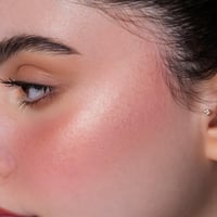 إضاءة هايلايتر كريمي من لوكا - 01 جولد لامع