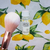 منظف فرش المكياج باليمون من سينما سيكرتس 30مل