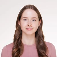 سيروم دروب اوف بيوتي سليب لوجه ممتلئ شفاف من ايسنس...