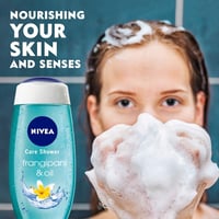 جل استحمام بالزيت وعطر فرانجيباني من نيفيا 500مل