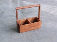 سلة خشبية بني (1)