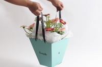 باقة ورد فاصلة يومك أجمل