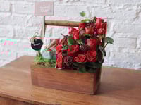 بوكس ورد فاصلة أحبك جداً