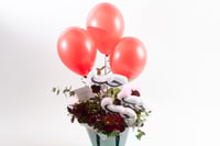 باقة ورد فاصلة كل حب الدنيا لك