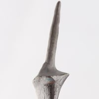 111. وتد معدني Metal post