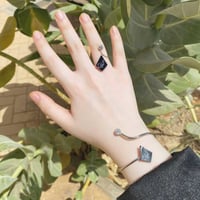 خاتم نسائي مع اسواره اسم