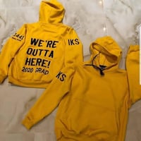 بلوفر شتوي حسب. الطلب