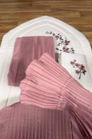 طقم زهور الندى