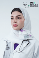 طرحه لون أبيض مع نقشه - White shawl with pattern