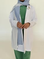 طرحه مكس لون رمادي ثلجي مع لون اف وايت