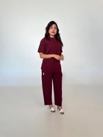 سكراب نسائي عنابي - Burgundy women's scrub