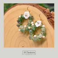 أقراط مصنوعة يدوياً من الفضة والنحاس المطلي بالذهب...