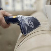 مكنسة غسيل الكنب و السجاد