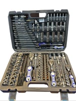 عدة يدوية 218 قطعة