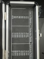 حبات بكس لاستخراج البلوط العالقة