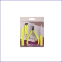 طقم أربع قطع ( مبرد - مقص زوائد جلدية - مقص أظافر...