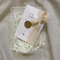 بوكس اكريلك لرسالة العمر