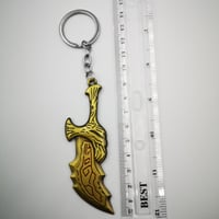 سيف كريتوس ذهبي