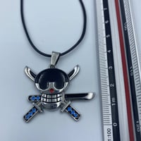 قلادة شعار رورونوا زورو شكل 2