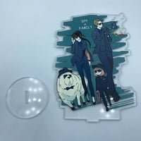 ستاند اكريليك لعائلة فورجير