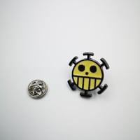 بروش شعار قراصنة لاو