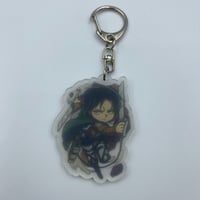 ميدالية اكريليك لشخصية ليفاي شكل 3