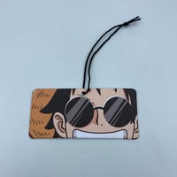 تعليقة سيارة لشخصية لوفي برائحة الصابون