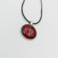 قلادة عين مانجيكيو شارينقان