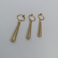 أقراط رورونوا زورو