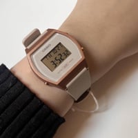 ساعة كاسيو - ساعة رقميه baby pink