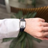 كاسيو ڤنتج أرقام - جلد أسود