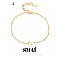 سوارة الكف بقطع الخرز الصغيرة