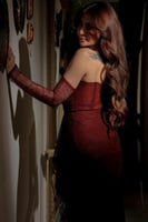 فستان سهره توب بأكمام منفصلة لون أحمر