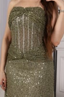 فستان سهره توب بشال خارجي لون زيتون