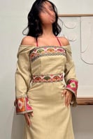 فستان ناعم أنيق لون بيج