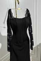 فستان سهره لون اسود بأكمام دانتيل