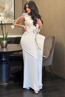 فستان سهره مزين بالورد