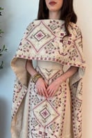 جلابية ناعم اوف شولدر لون بيج