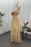 فستان سهره بكتف واحد مكشوف لون ذهبي