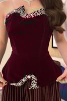 فستان سهرة أوف شولدر لون عودي