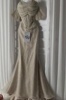 فستان سهره أوف شولدر مطزر بلولو لون بيج