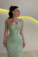 فستان سهره هالتر بإضافة ذيل لونين