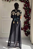 جلابية انيقة لون اسود