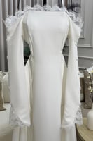 فستان ناعم اوف شولدر لون ابيض