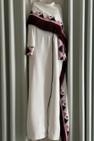 فستان ناعم اوف شولدر لون ابيض