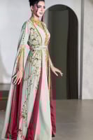 جلابيه قطعتين بأكمام طويلة مزين بالخرز لون أخضر