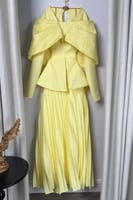 فستان سهره ناعم اوف شولدر لون اصفر